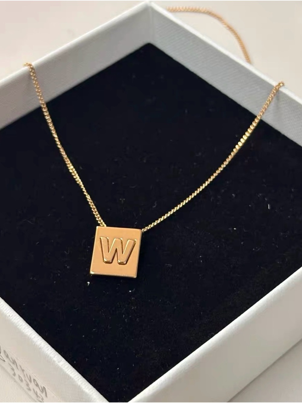 🚩steal Celine Gold Square W Pendant Necklace